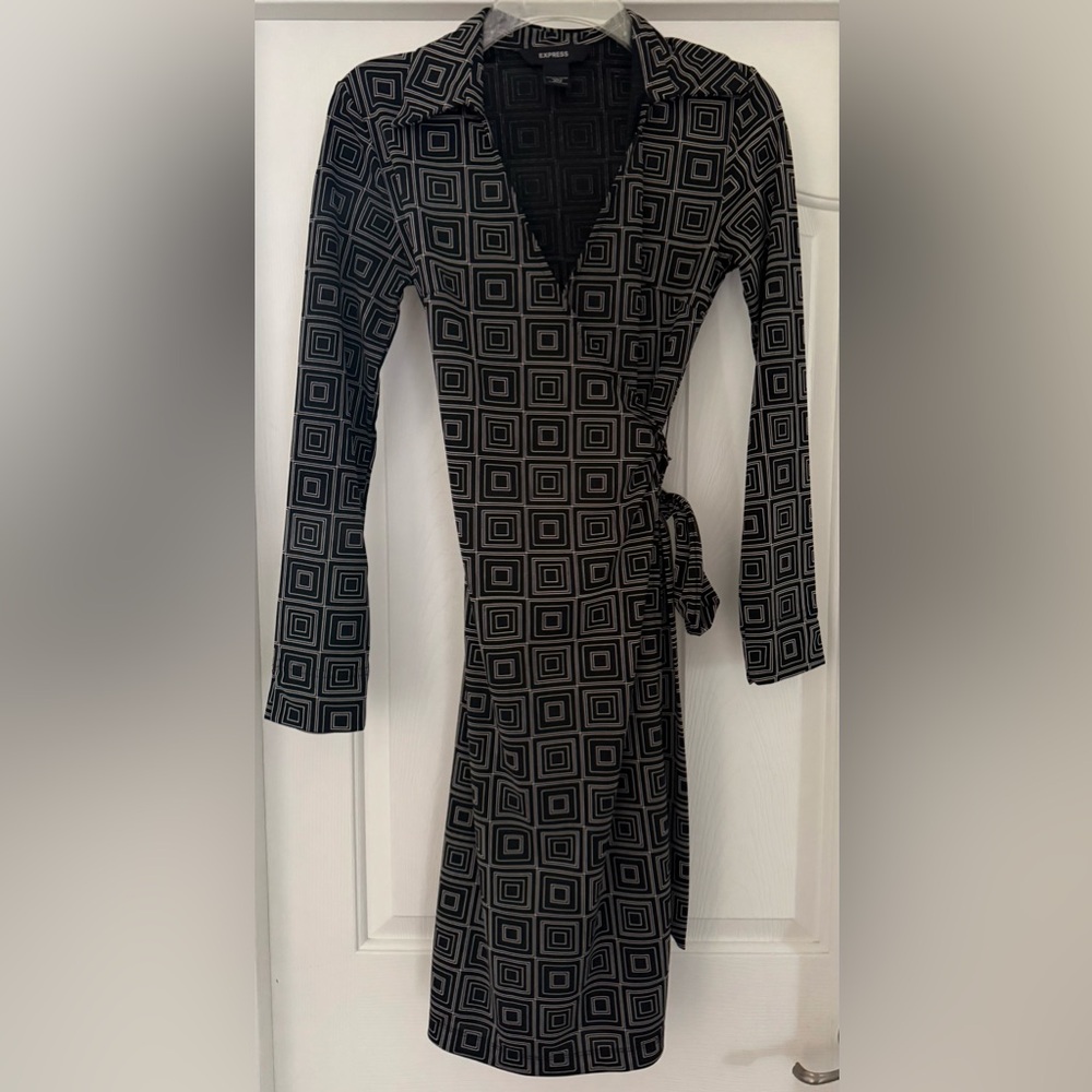 Express Geometric Patterned Wrap Black Dress - image 1